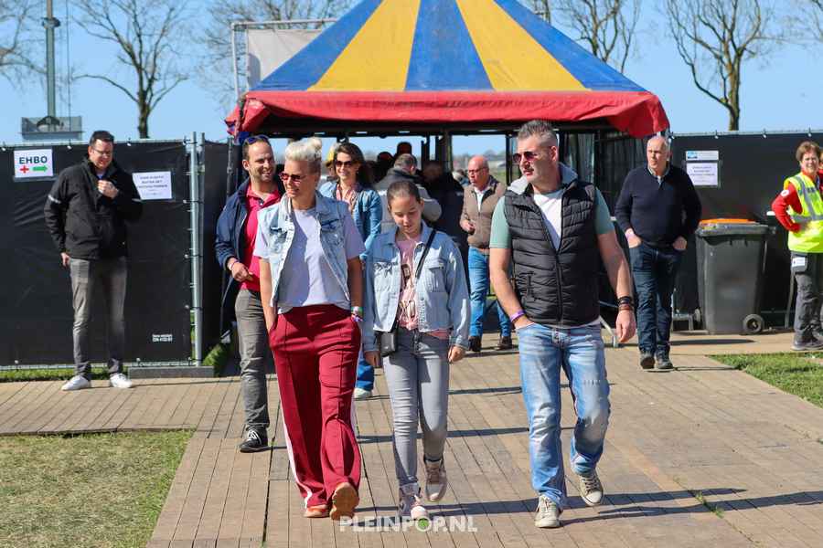 Sfeer Pleinpop Zondag (152)